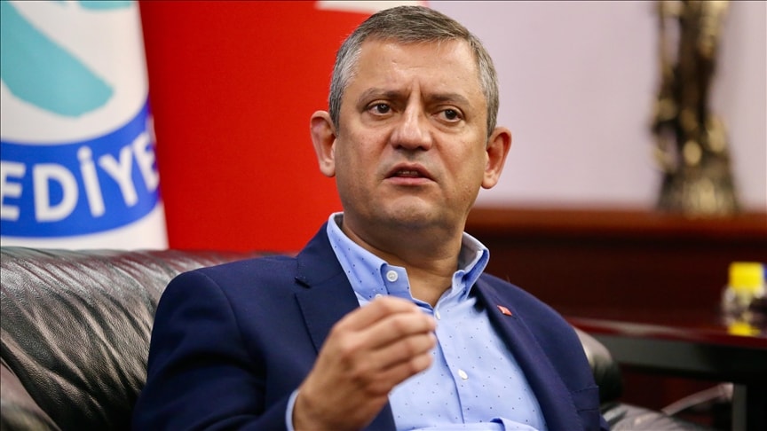 脰calan'谋n o s枚zlerine CHP lideri 脰zel'den yan谋t
