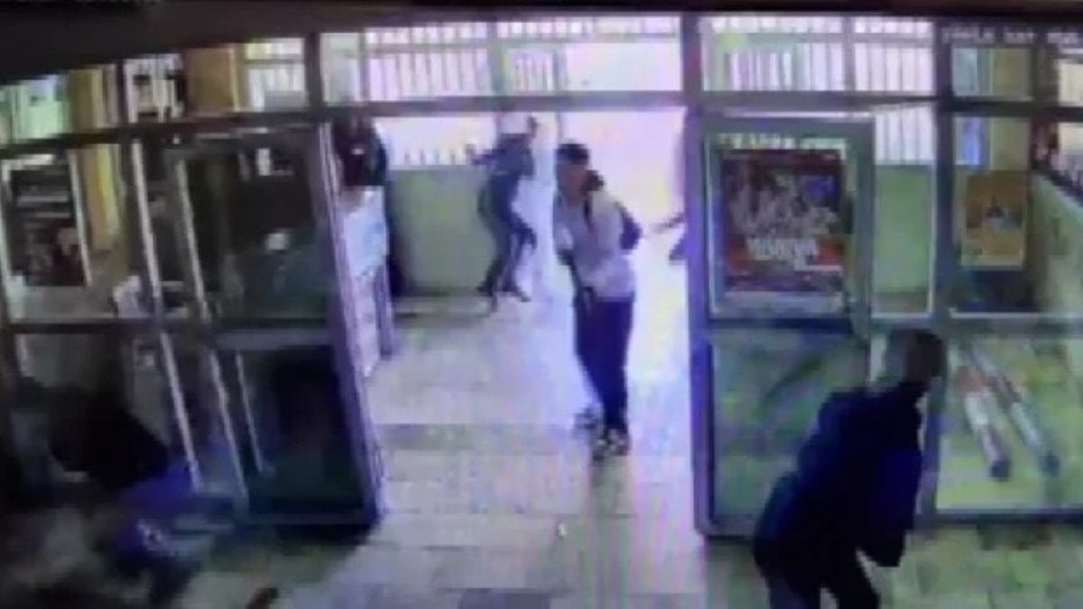 Şanlıurfa’da okula silahlı saldırıya ilişkin 16 kişiye gözaltı