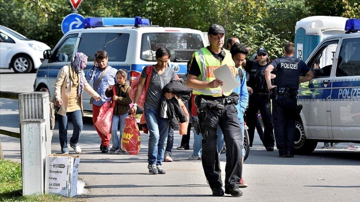 Almanya'da göçmen sayısı yüzde 13 düştü