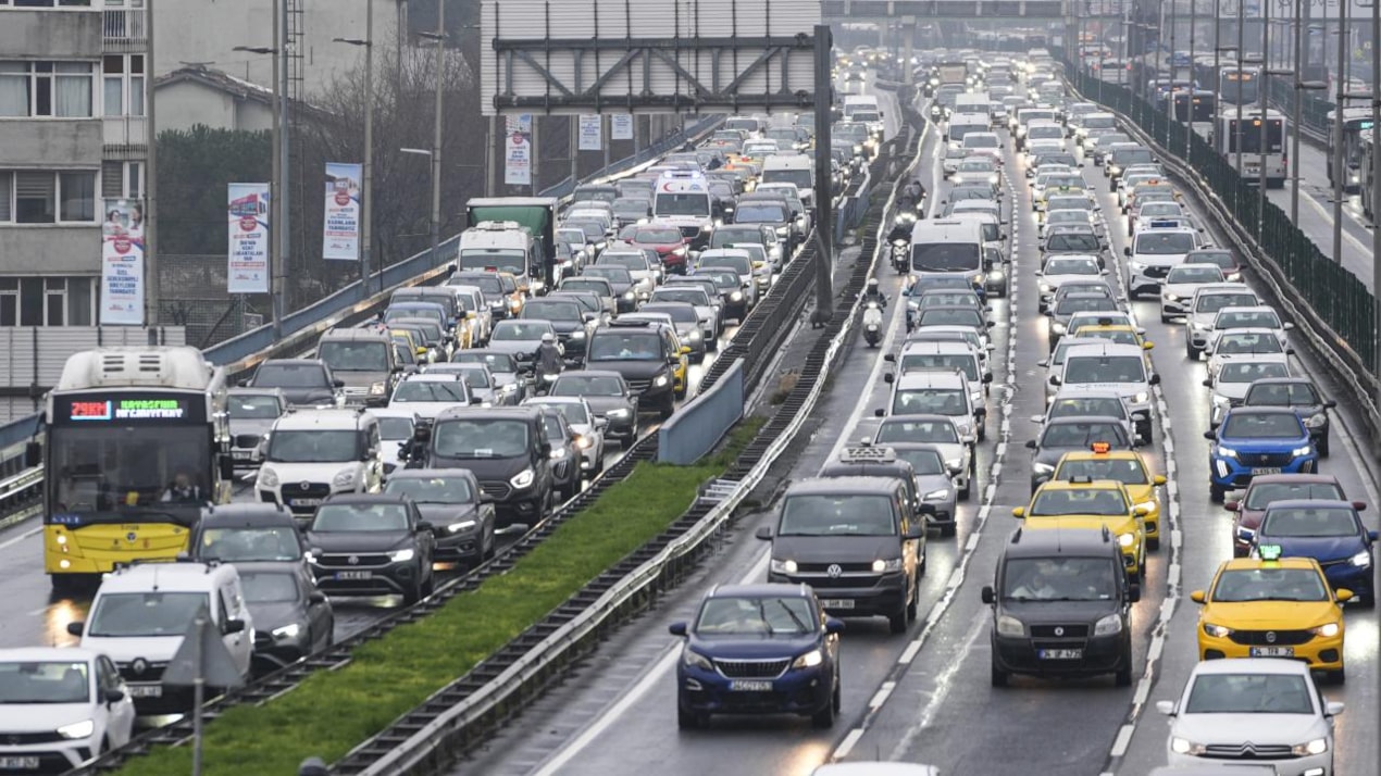 İstanbul’da bazı yollar etkinlik nedeniyle trafiğe kapatıldı