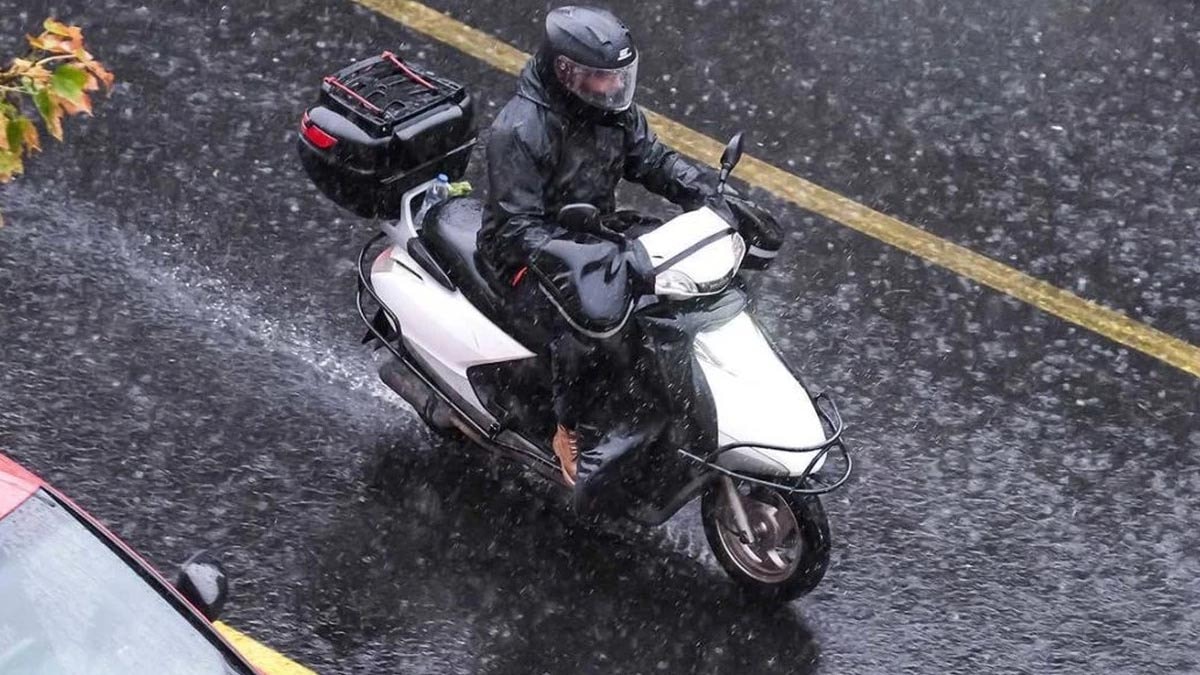 Son dakika....Motosikletlere trafiğe çıkış yasağı: İstanbul Valiliği o saati işaret etti