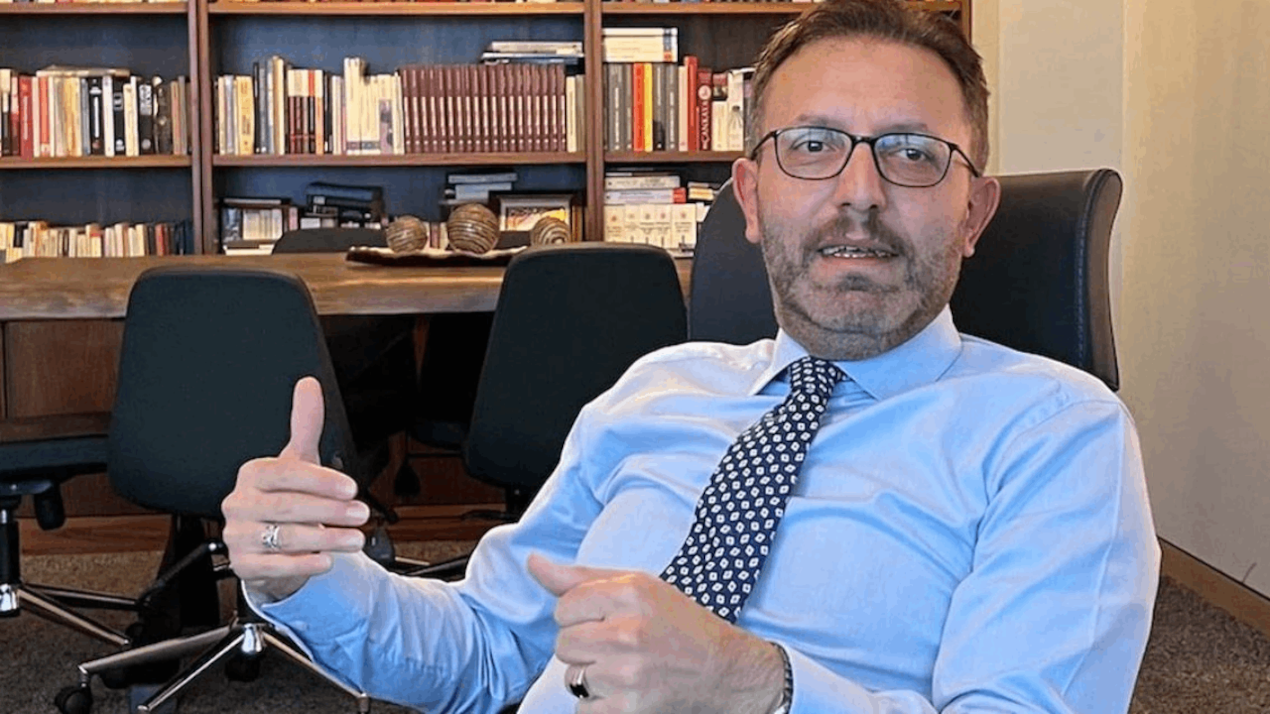 Fon soruşturmasında yeni dalga: Eski AKP milletvekili ve eski Başbakan danışmanı gözaltına alındı!